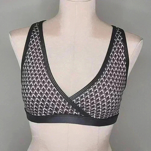 Noli Edge Sports Bra Geometric Black/Burgundy Size Small NWT - Picture 1 of 7